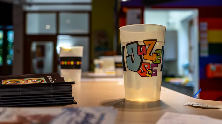 Wir haben neue Becher!